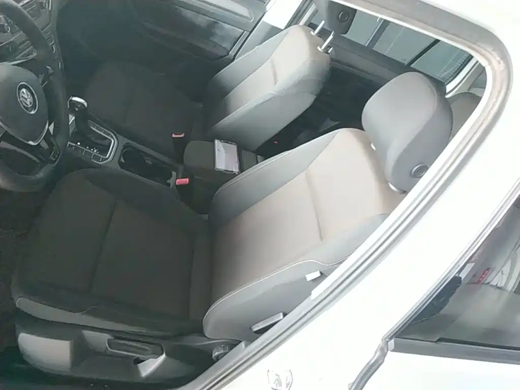 Volkswagen Golf Sportsvan — миниатюра 15