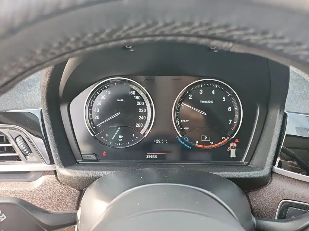 BMW X1 — миниатюра 4