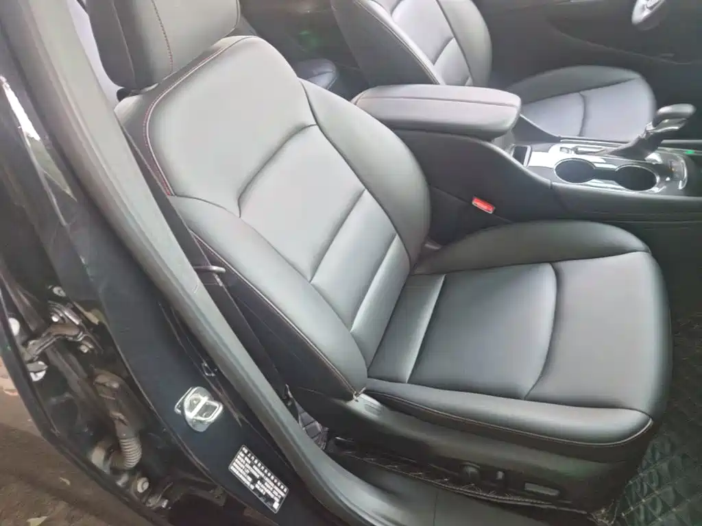 Chevrolet Malibu XL — миниатюра 25