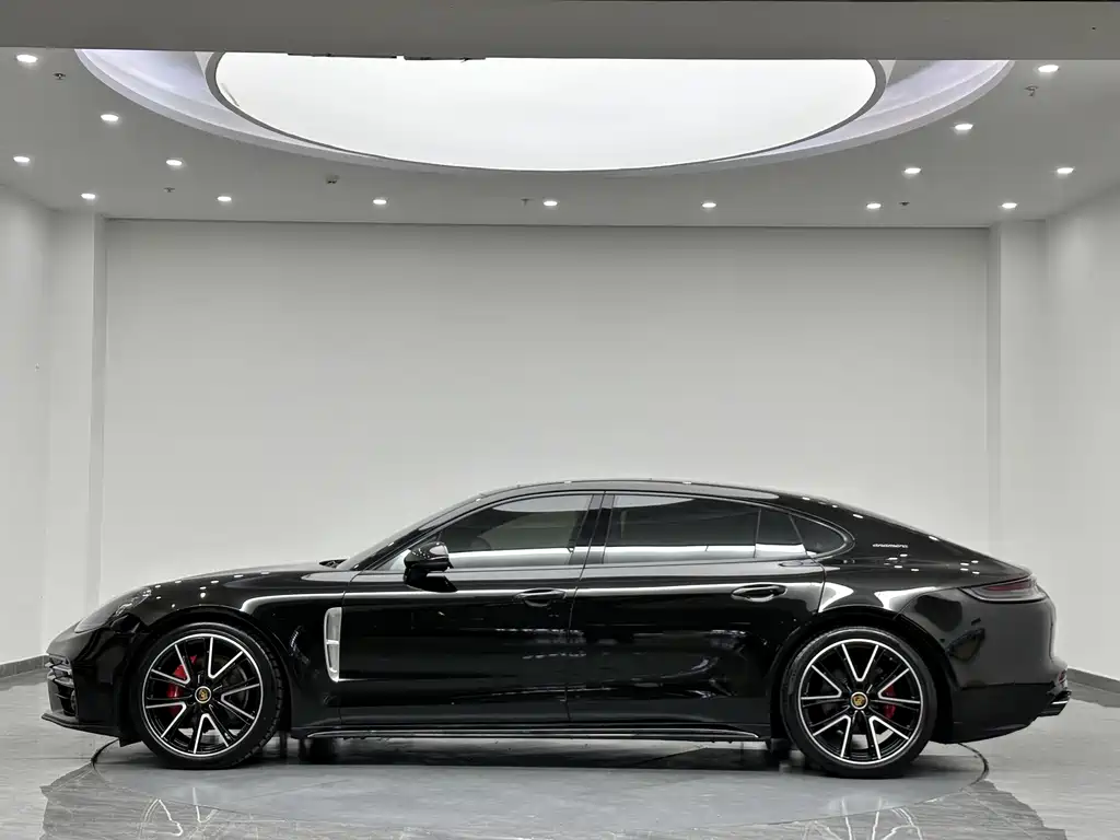 Porsche Panamera — миниатюра 4
