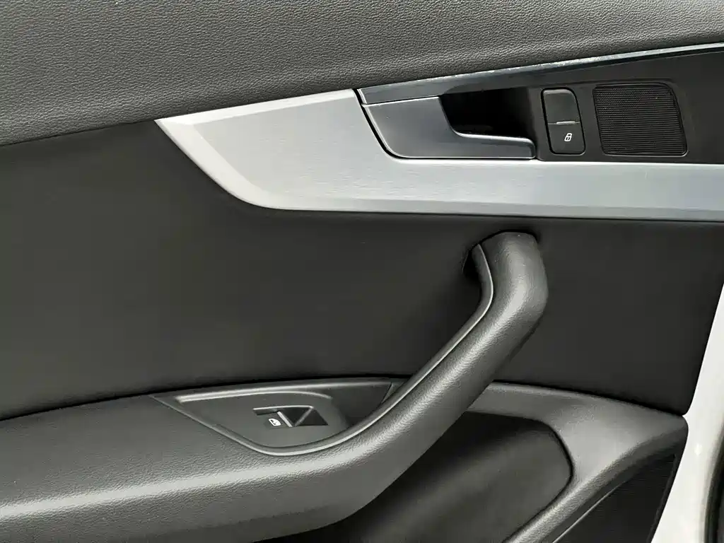Audi A4L — миниатюра 35