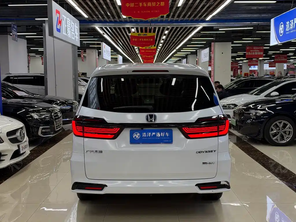Honda Odyssey — миниатюра 17