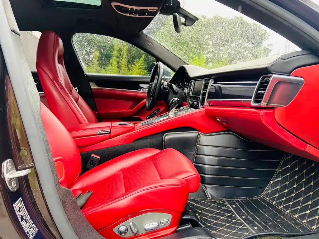 Porsche Panamera 2014 Panamera Executive 3.0T