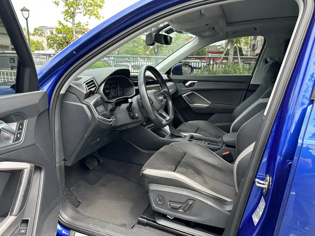 Audi Q3 — миниатюра 7