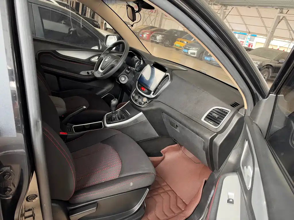 Baojun 560 — миниатюра 25