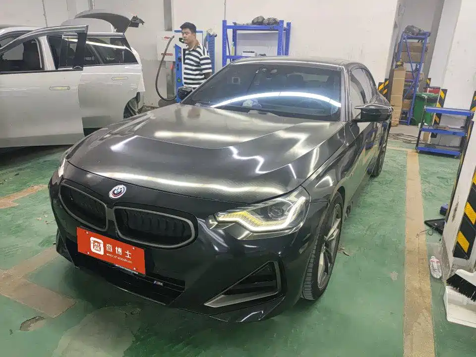 BMW M240i