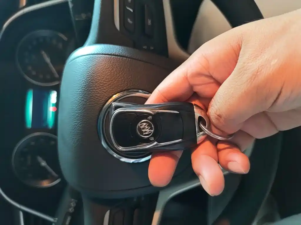 Buick Excelle — миниатюра 9