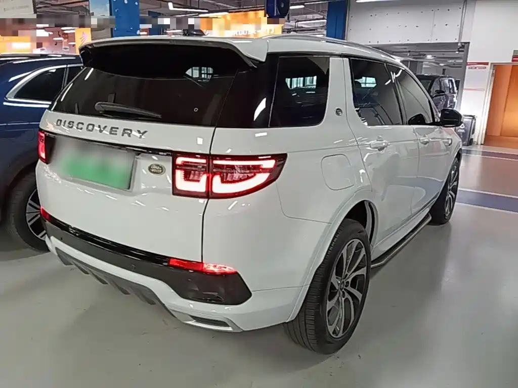 Land Rover Discovery Sport Hybrid — миниатюра 7