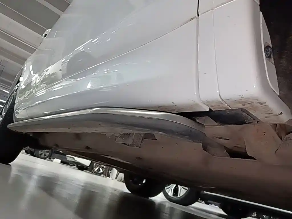 Land Rover Discovery Sport Hybrid — миниатюра 21