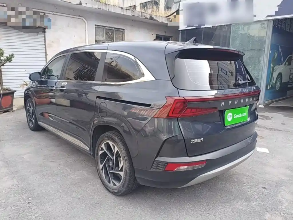 Hyundai Custo — миниатюра 5