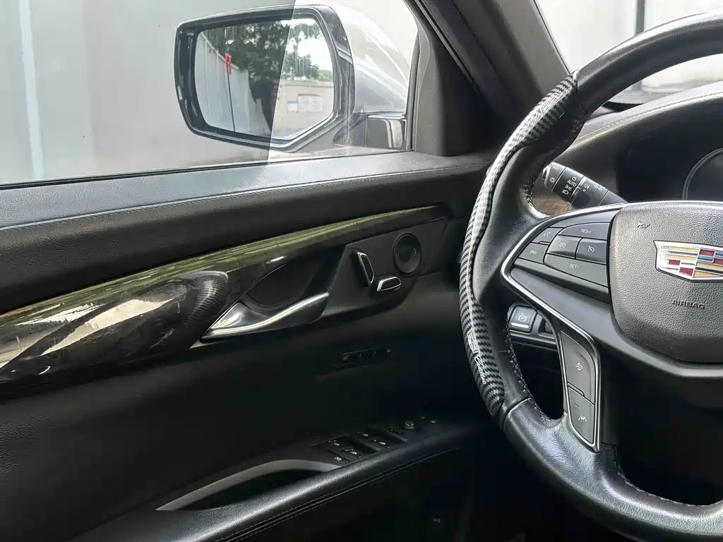 Cadillac CT6 — миниатюра 22
