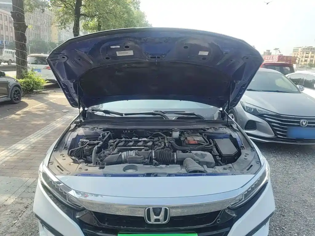 Honda Accord — миниатюра 20