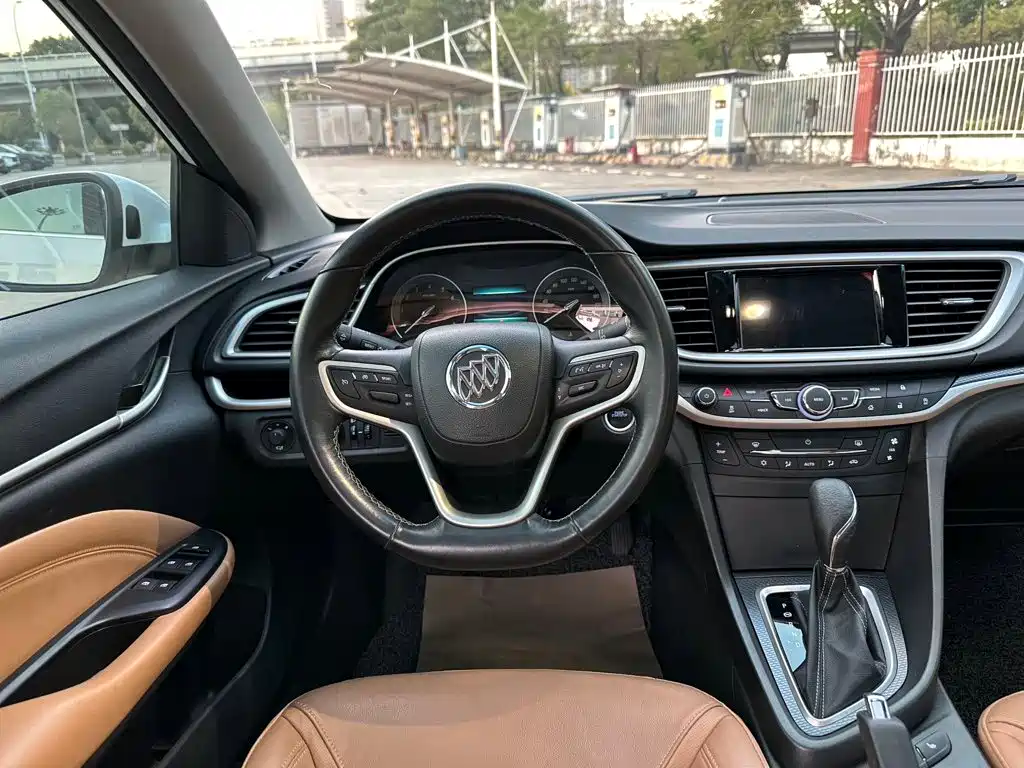 Buick Excelle — миниатюра 6