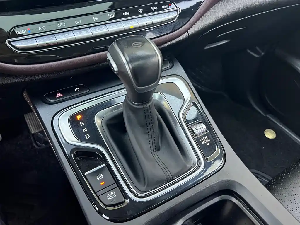 GAC Motor Trumpchi M6 — миниатюра 10