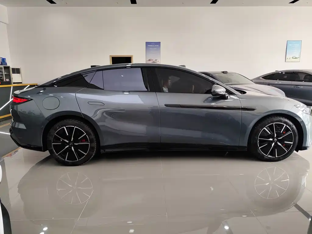 BYD Han L — миниатюра 7