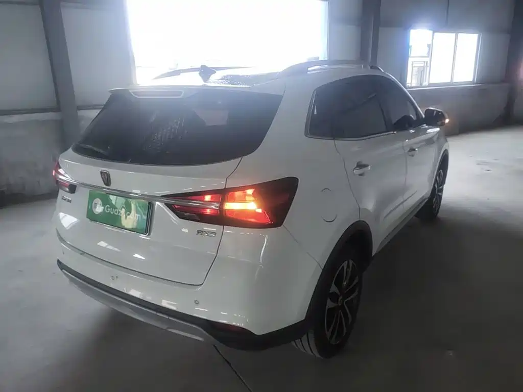Roewe RX3 — миниатюра 7