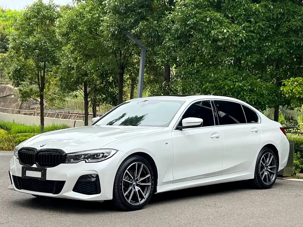 2020 BMW 3er - zdjęcie 1 z 9