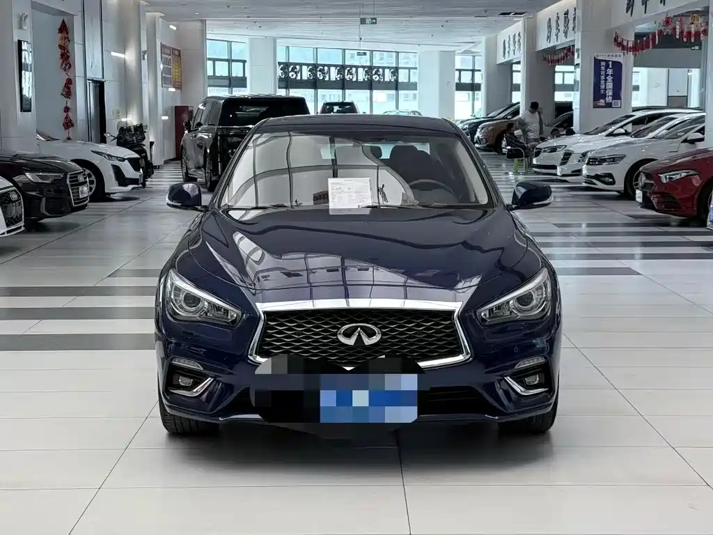 Infiniti Q50L 2018 2.0T Comfort VI