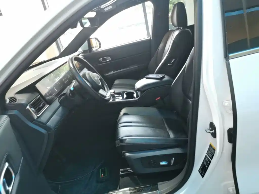 Li Auto Li ONE — миниатюра 15