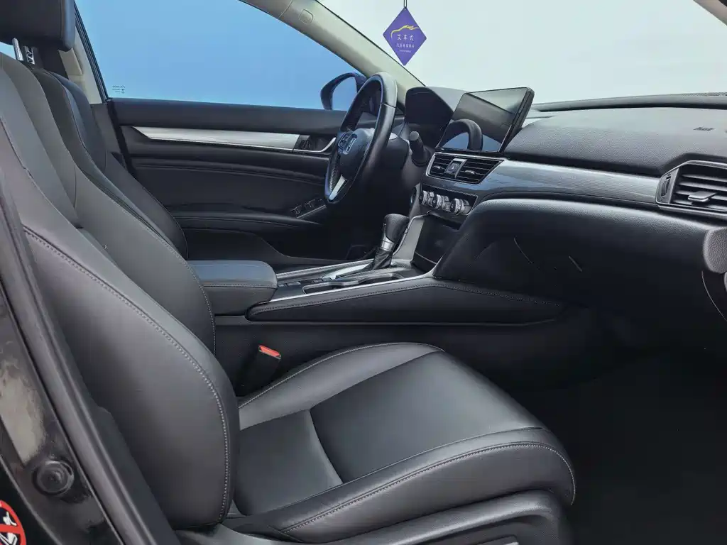 Honda Accord — миниатюра 5