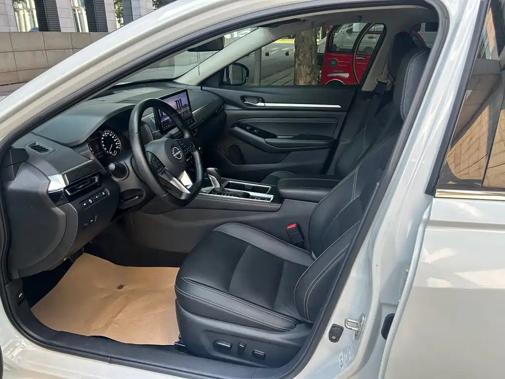 Nissan Teana — миниатюра 11