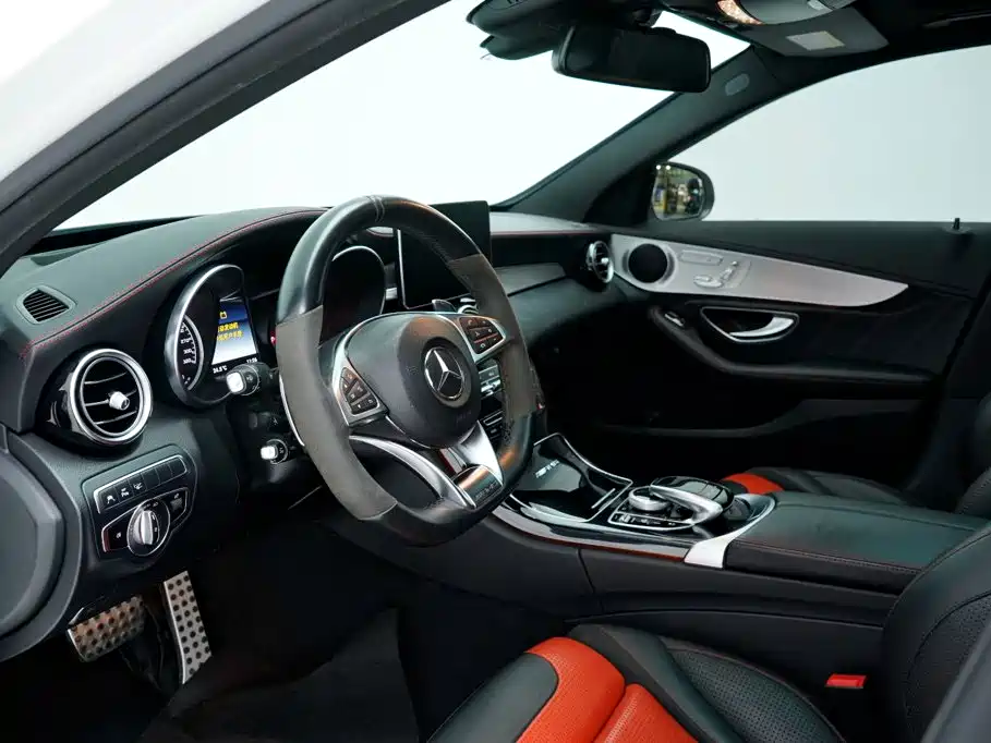Mercedes-Benz C-Class AMG — миниатюра 5
