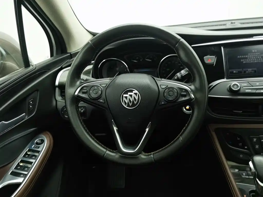 Buick Envision Plus — миниатюра 11