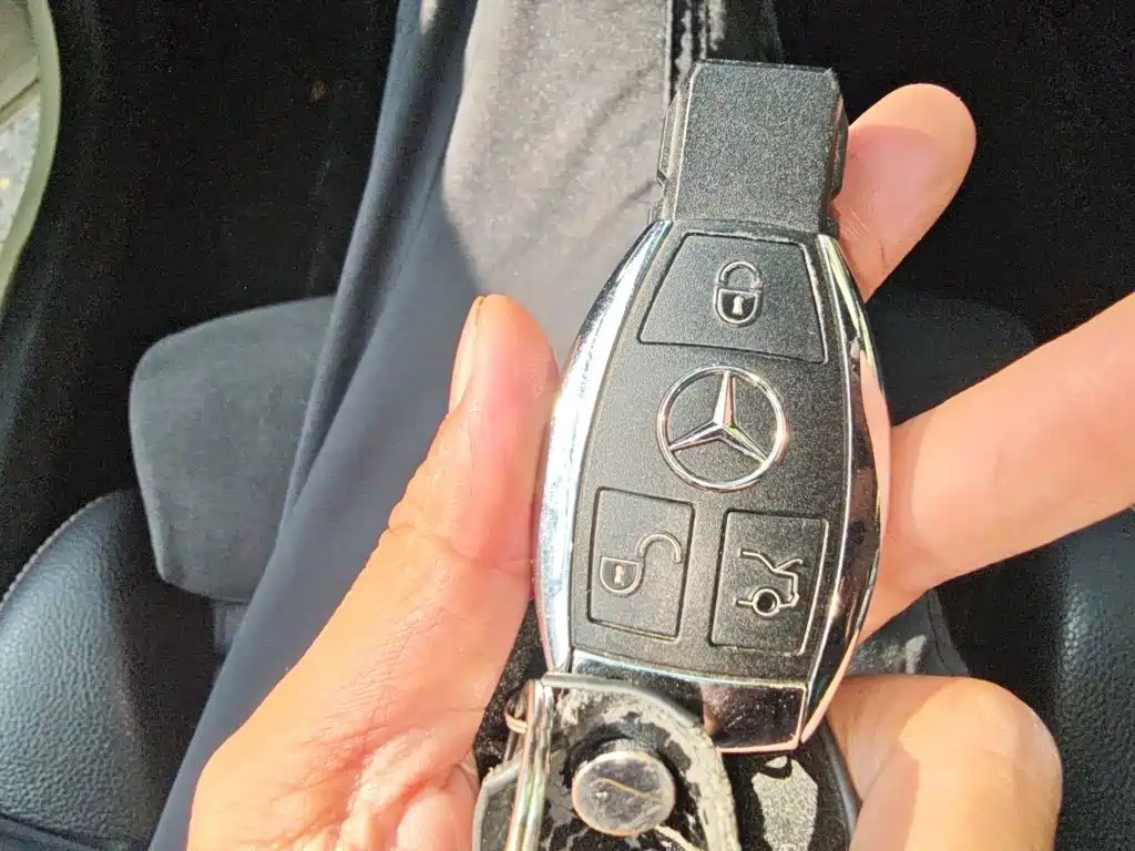 Mercedes-Benz C-Class — миниатюра 12