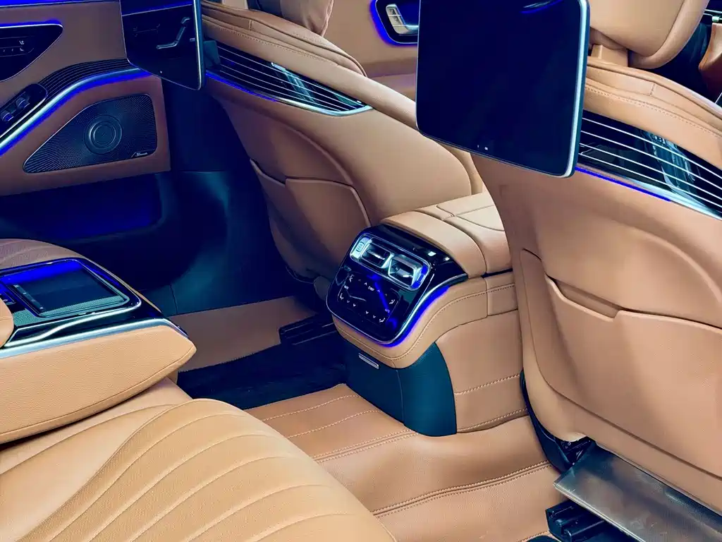 Mercedes-Benz S-Class — миниатюра 11