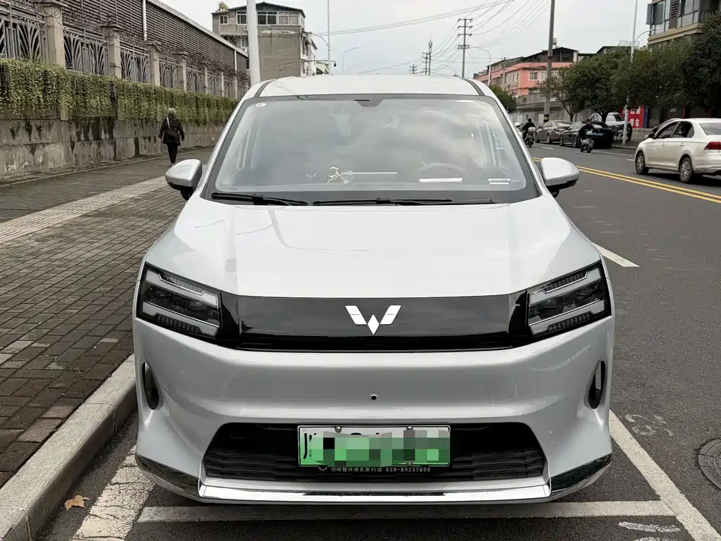 Wuling Xingguang 730 New Energy — миниатюра 2