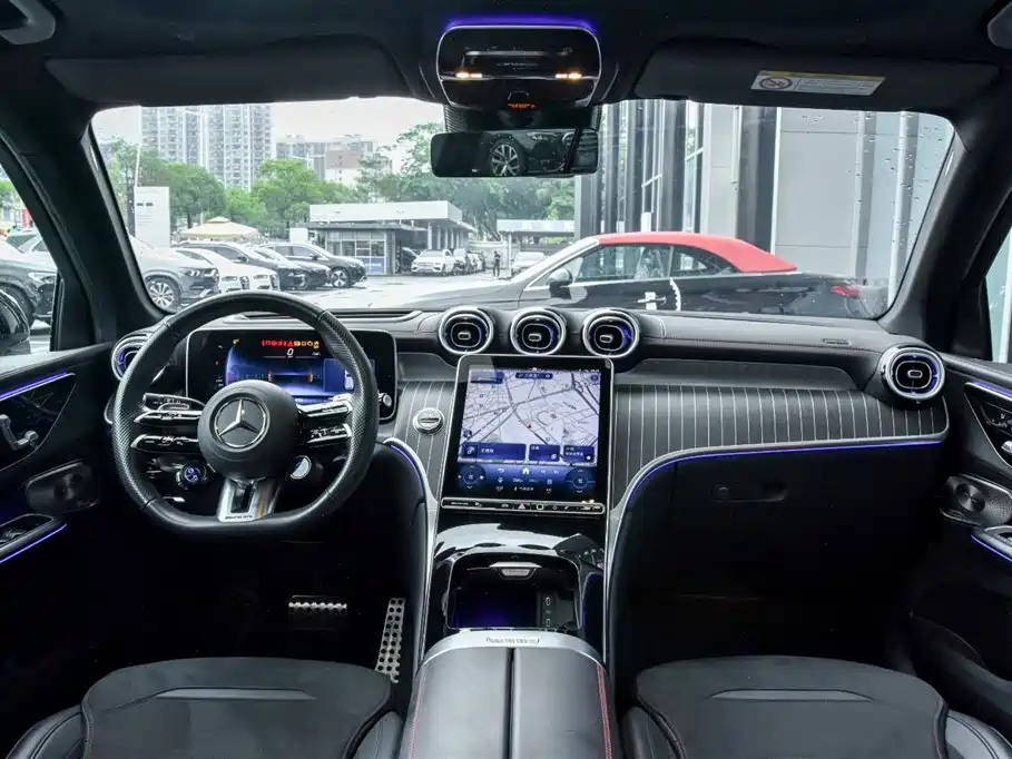 Mercedes-Benz GLC AMG — миниатюра 13