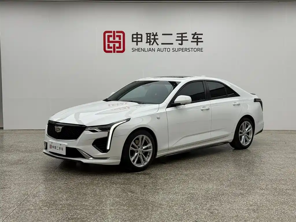 Cadillac CT4 2023