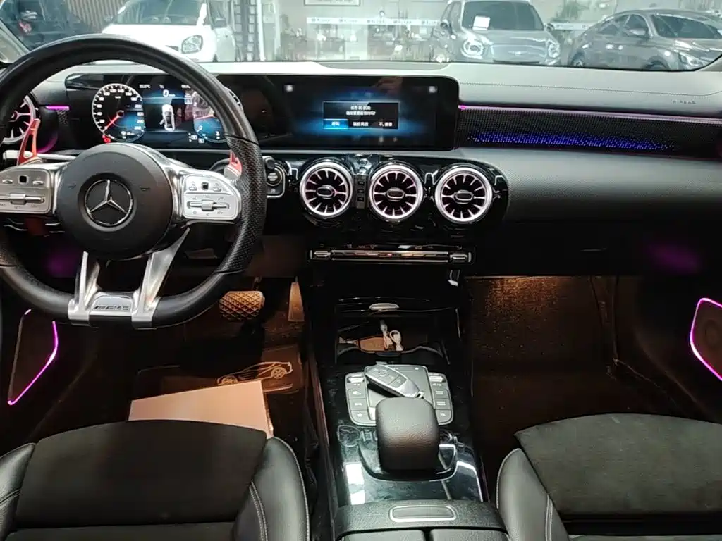Mercedes-Benz A-Class — миниатюра 13