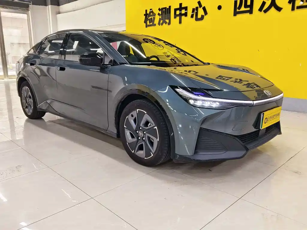 Toyota bZ3 — миниатюра 3