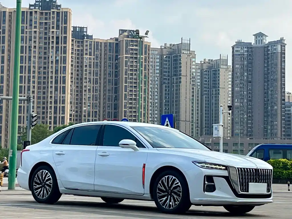 Hongqi Hongqi H5 — миниатюра 3