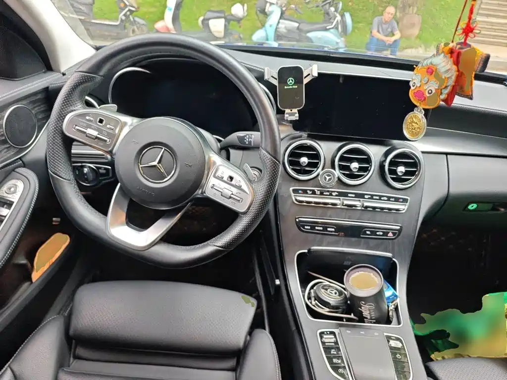 Mercedes-Benz C-Class — миниатюра 10