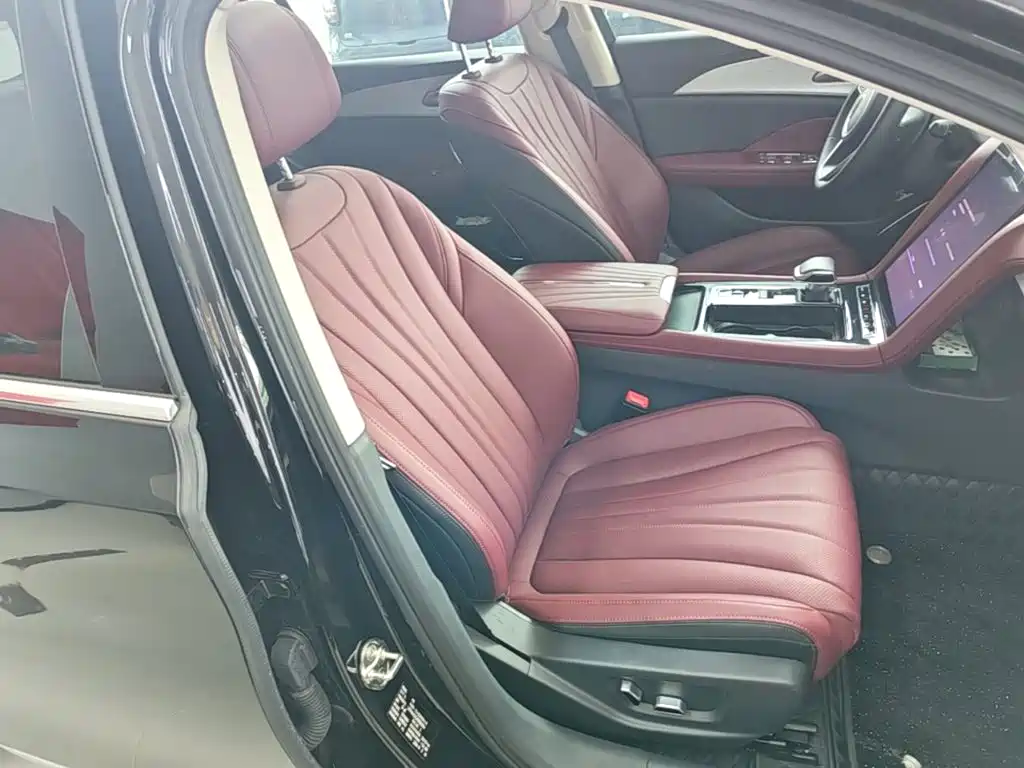 Hongqi Hongqi H5 — миниатюра 25
