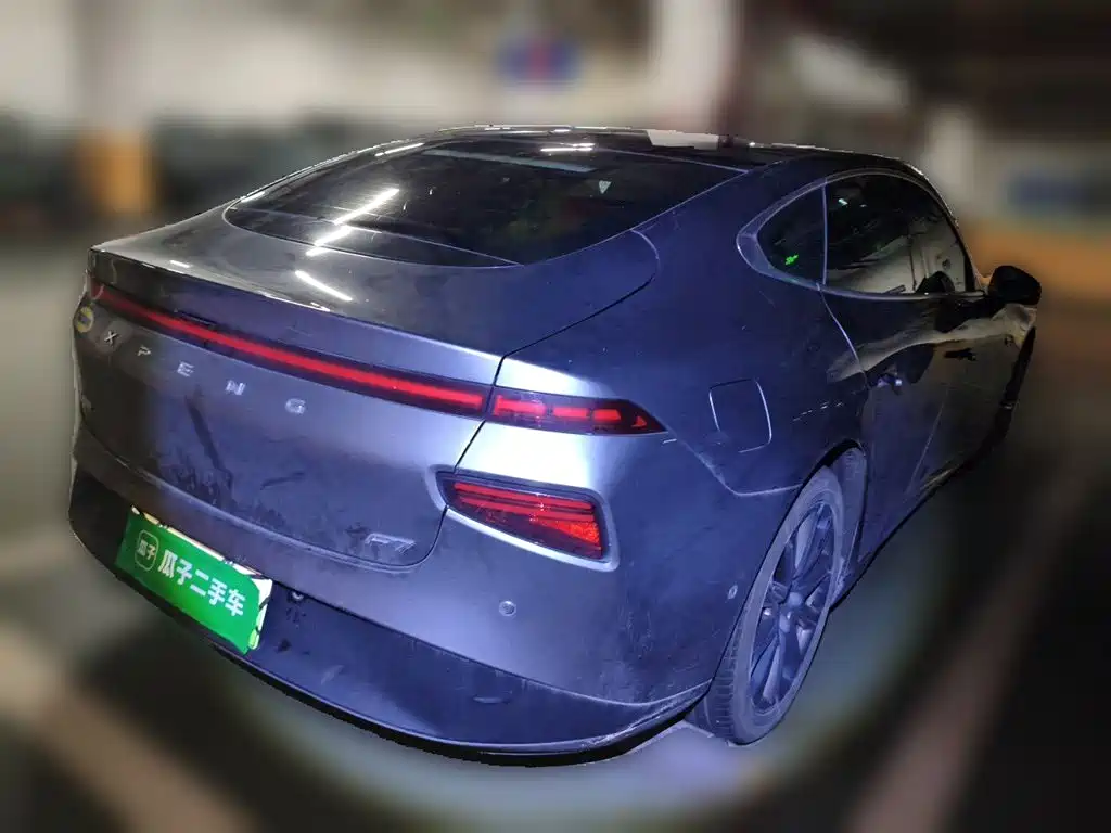 XPeng P7 — миниатюра 4