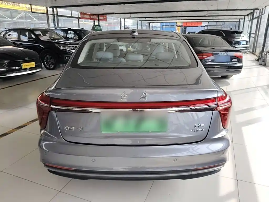 Hongqi Hongqi H5 PHEV — миниатюра 6