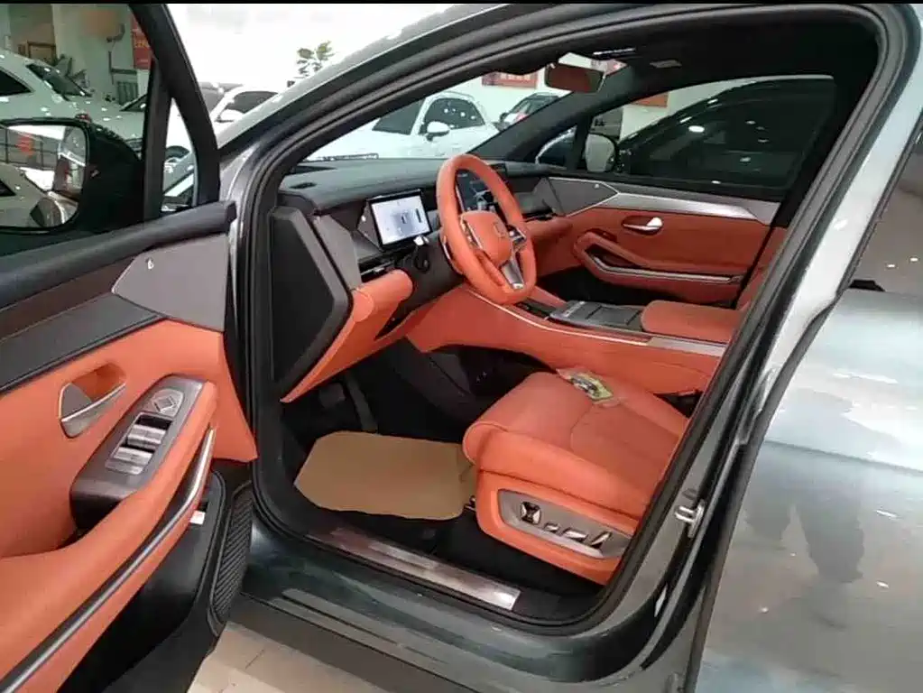 BYD Tang L — миниатюра 2