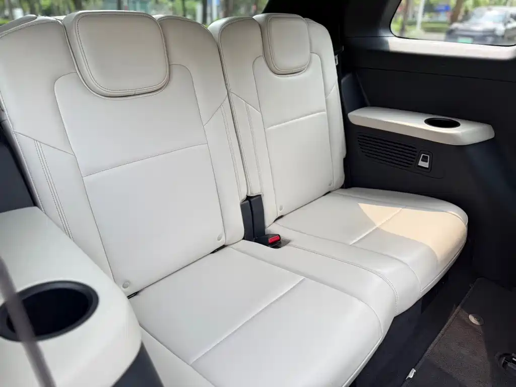Li Auto Li ONE — миниатюра 13