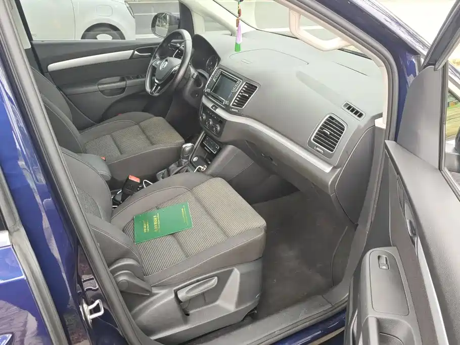 Volkswagen Sharan — миниатюра 8