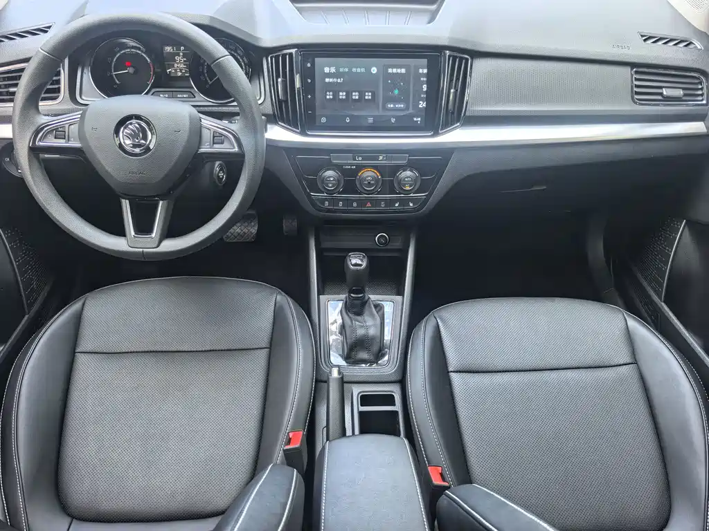 Skoda Kamiq — миниатюра 12
