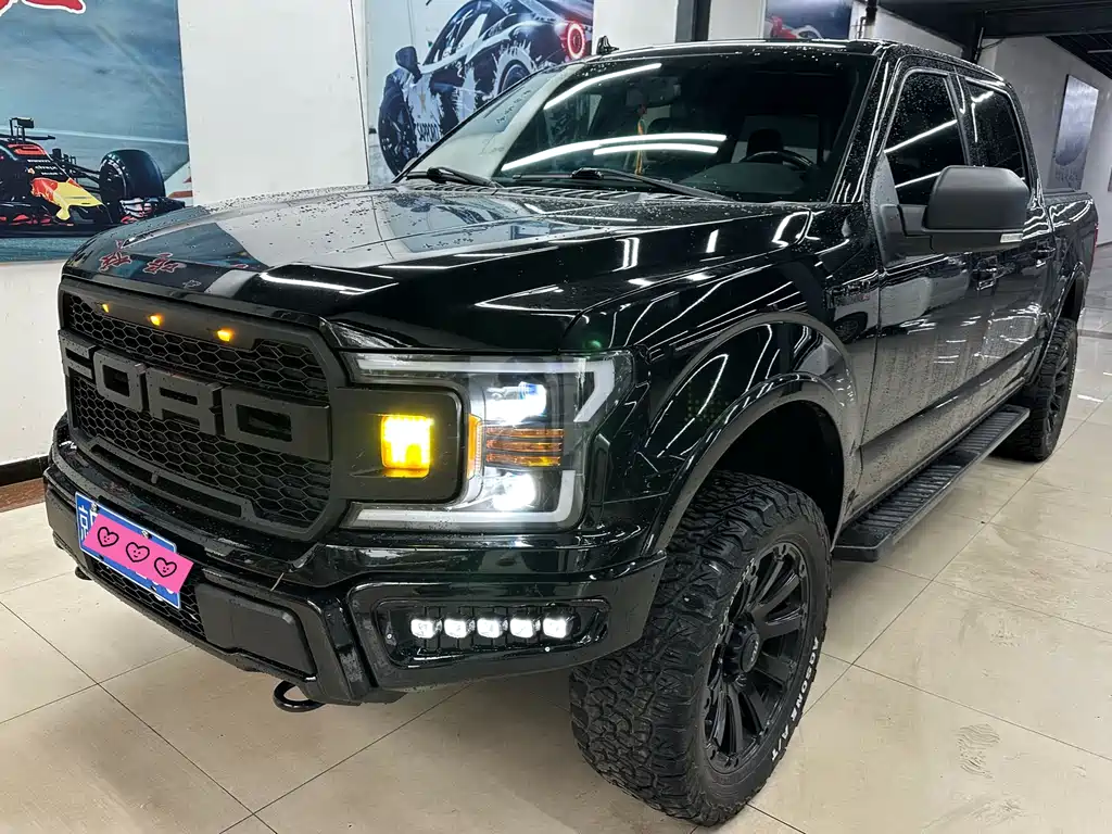Ford F-150 Raptor