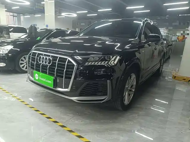2021 Audi Q7