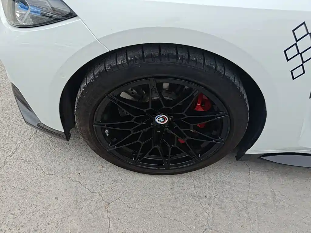 BMW M4 — миниатюра 23