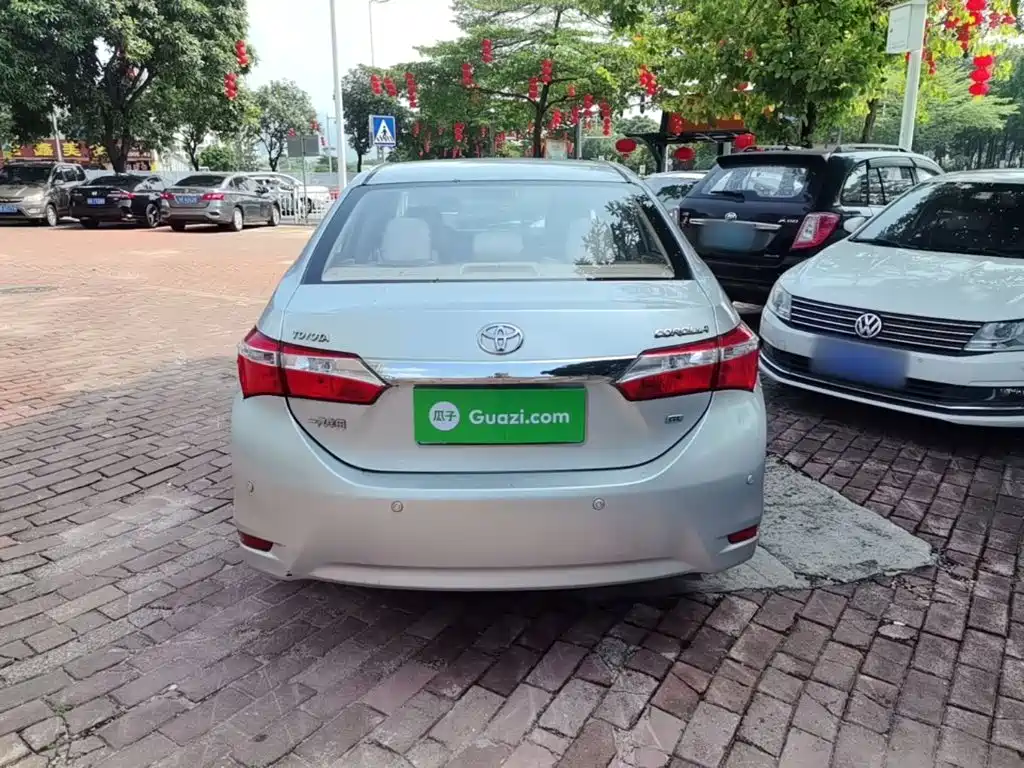 Toyota Corolla — миниатюра 6