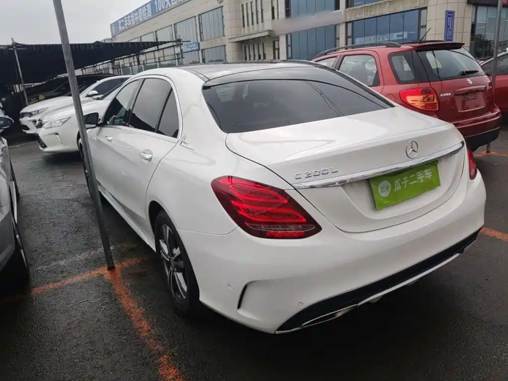 Mercedes-Benz C-Class — миниатюра 5