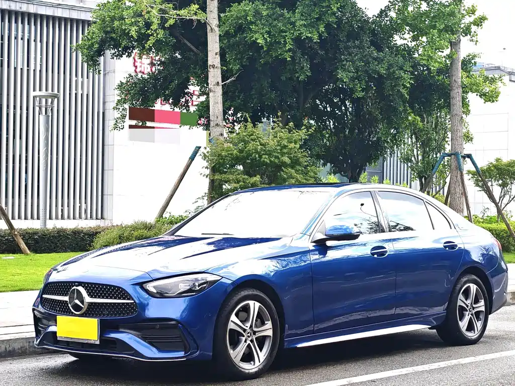 Mercedes-Benz C-Class 2022