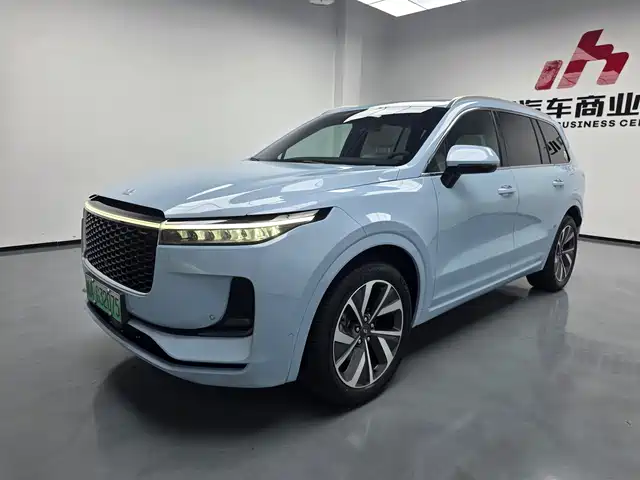 Li Auto ONE